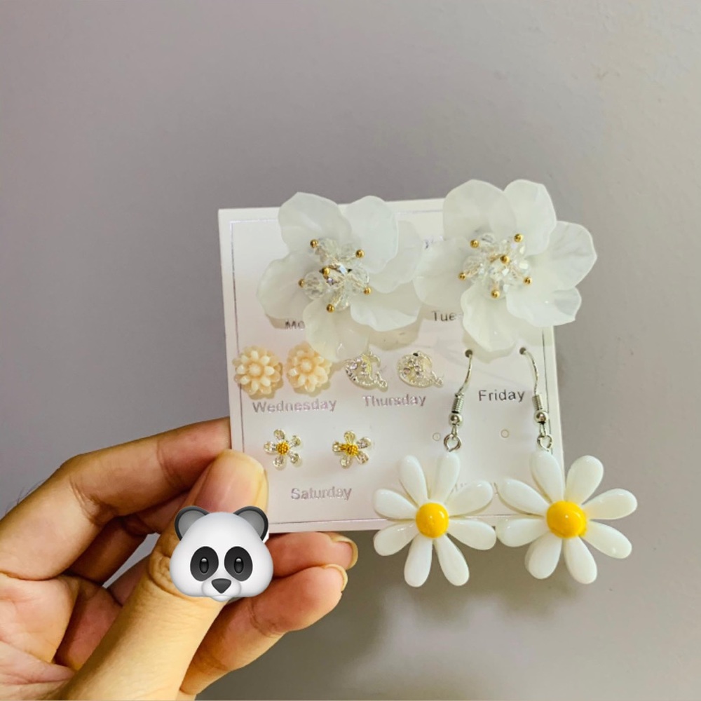 Earrings set
